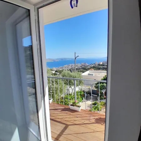 Florian Apartment Sarande