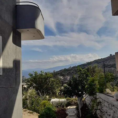 Florian Apartment *