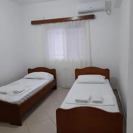 Florian Apartment Sarande